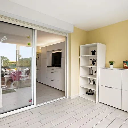 펜션 Savanna Rochelongue With Pool & Parking